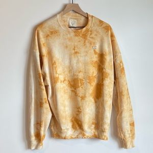 Oversized Billabong Sweatshirt Size: Small • Fits like a Large
